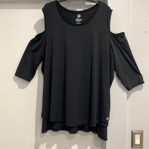 Sport shirt with sleeve cut out